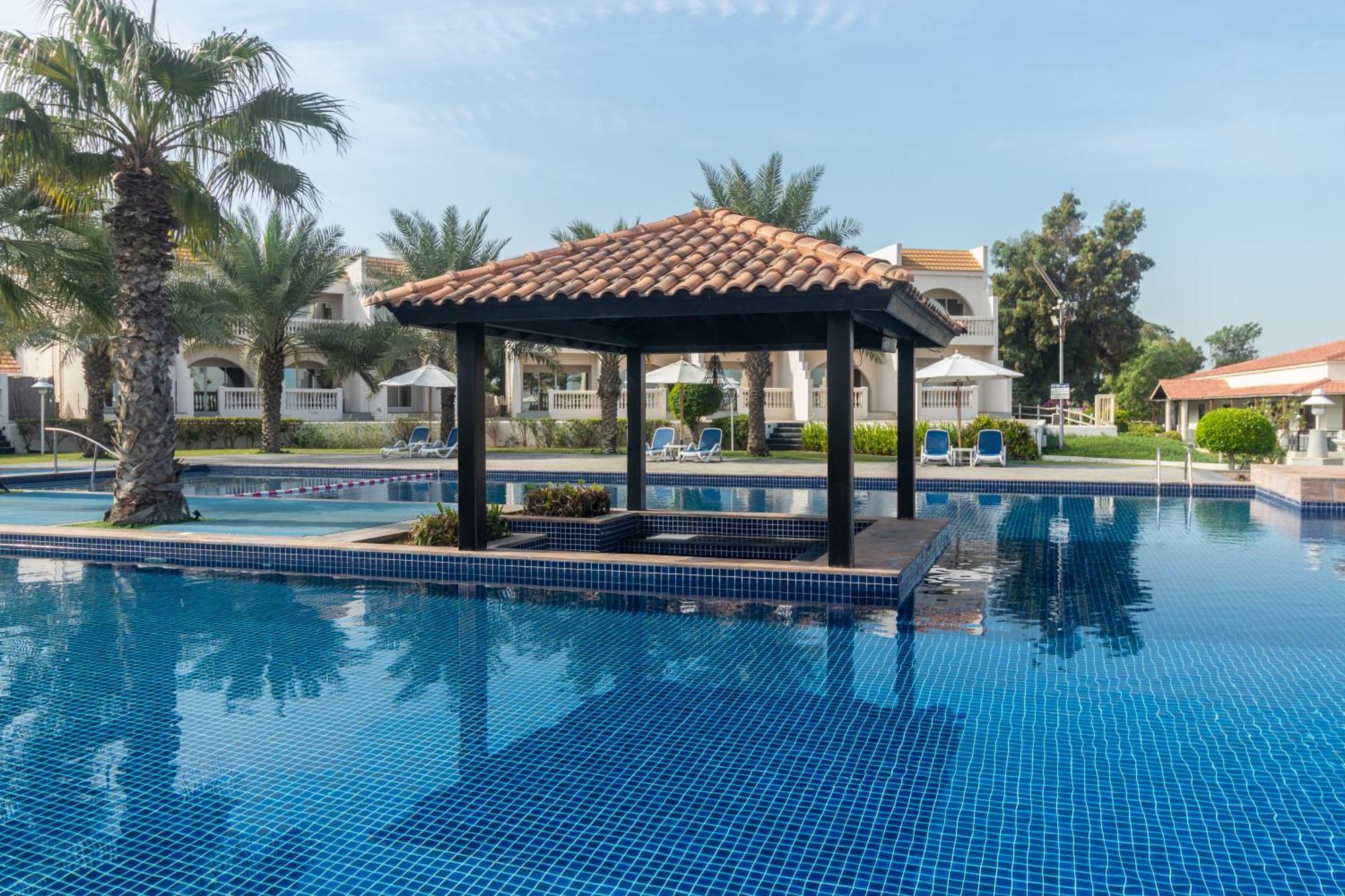 Barracuda Resort Umm al-Quwain Exterior photo