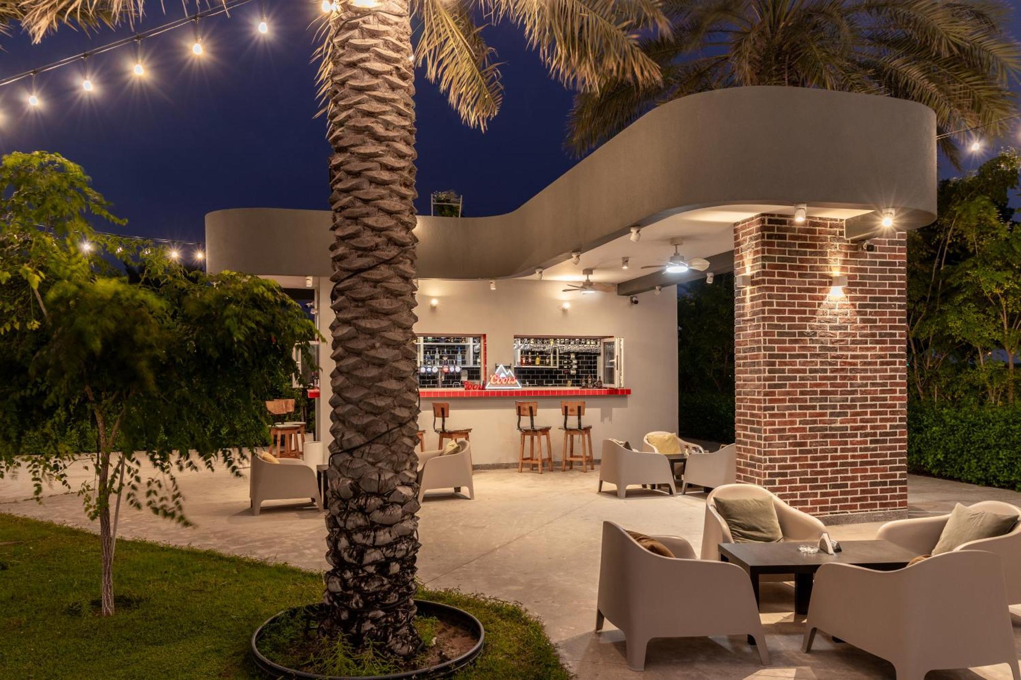 Barracuda Resort Umm al-Quwain Exterior photo