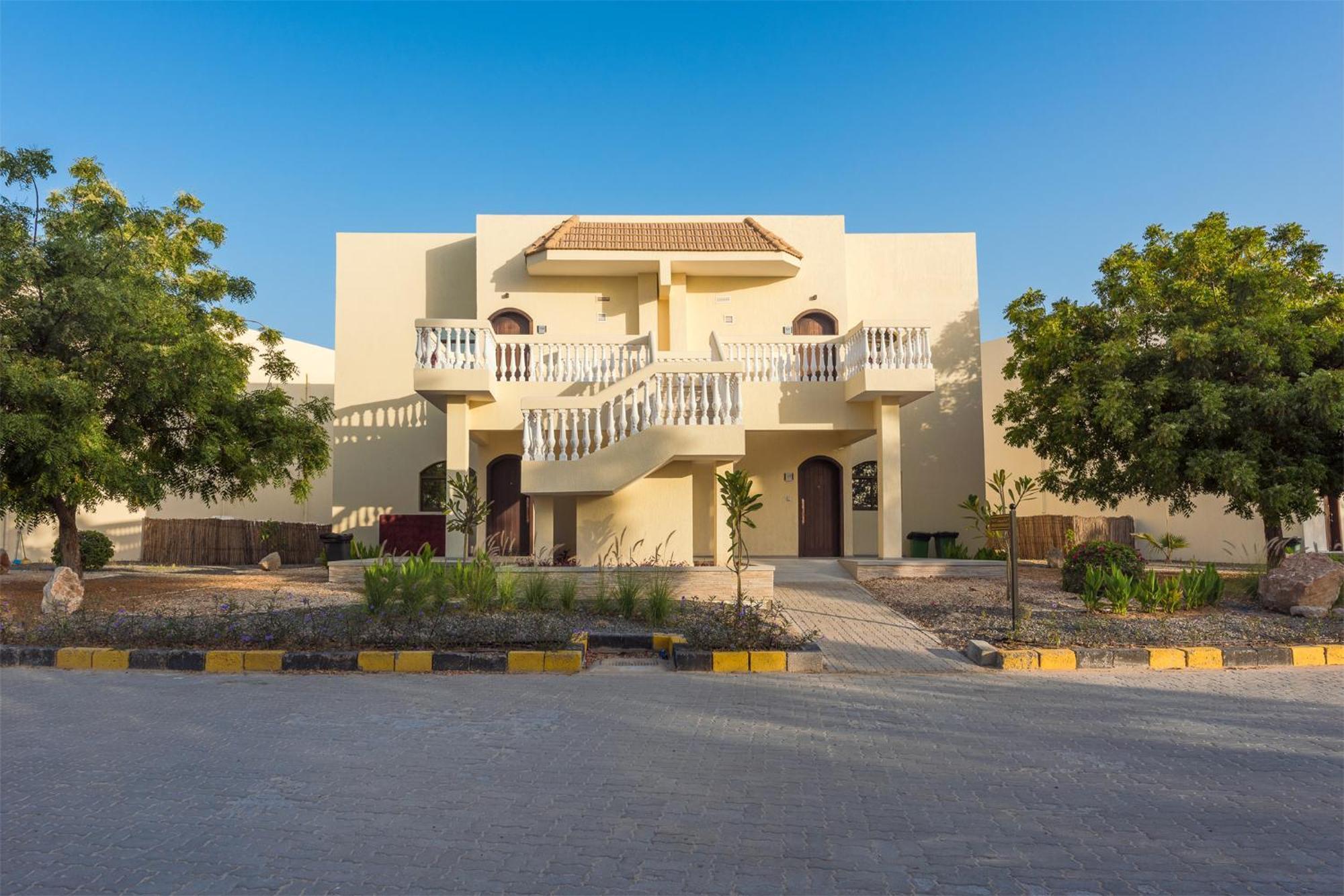 Barracuda Resort Umm al-Quwain Exterior photo